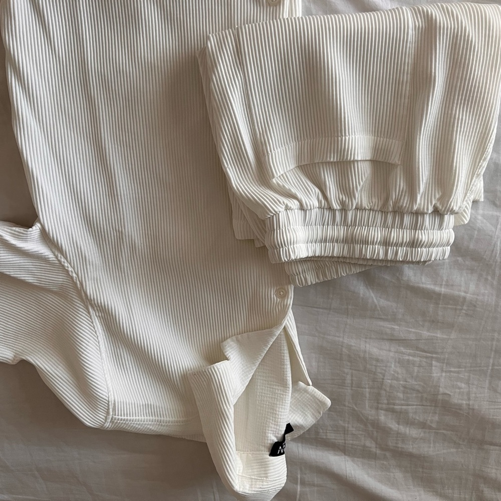 White Striped Casual Set - Picture 3 of 6